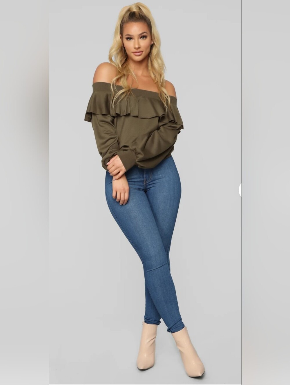 Olive Green Off the Shoulder Top!! Never Worn!‎